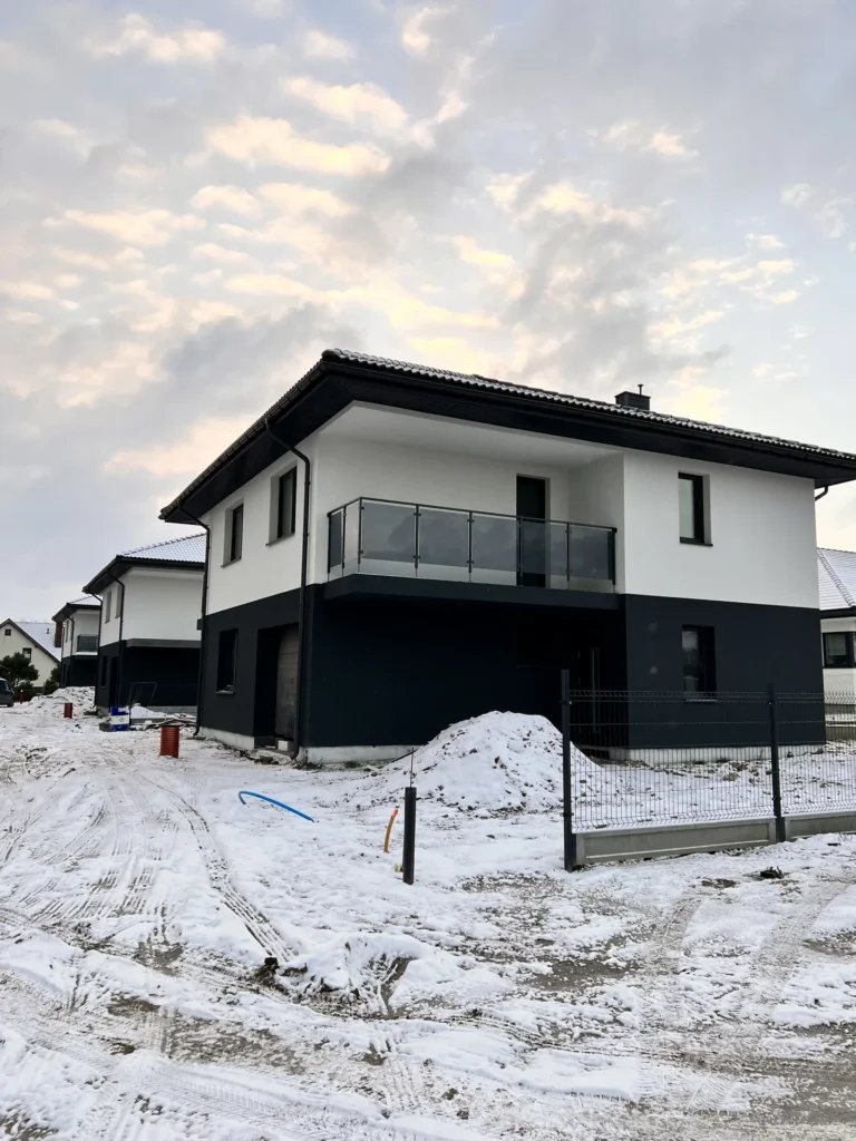 6 domów jednorodzinnych